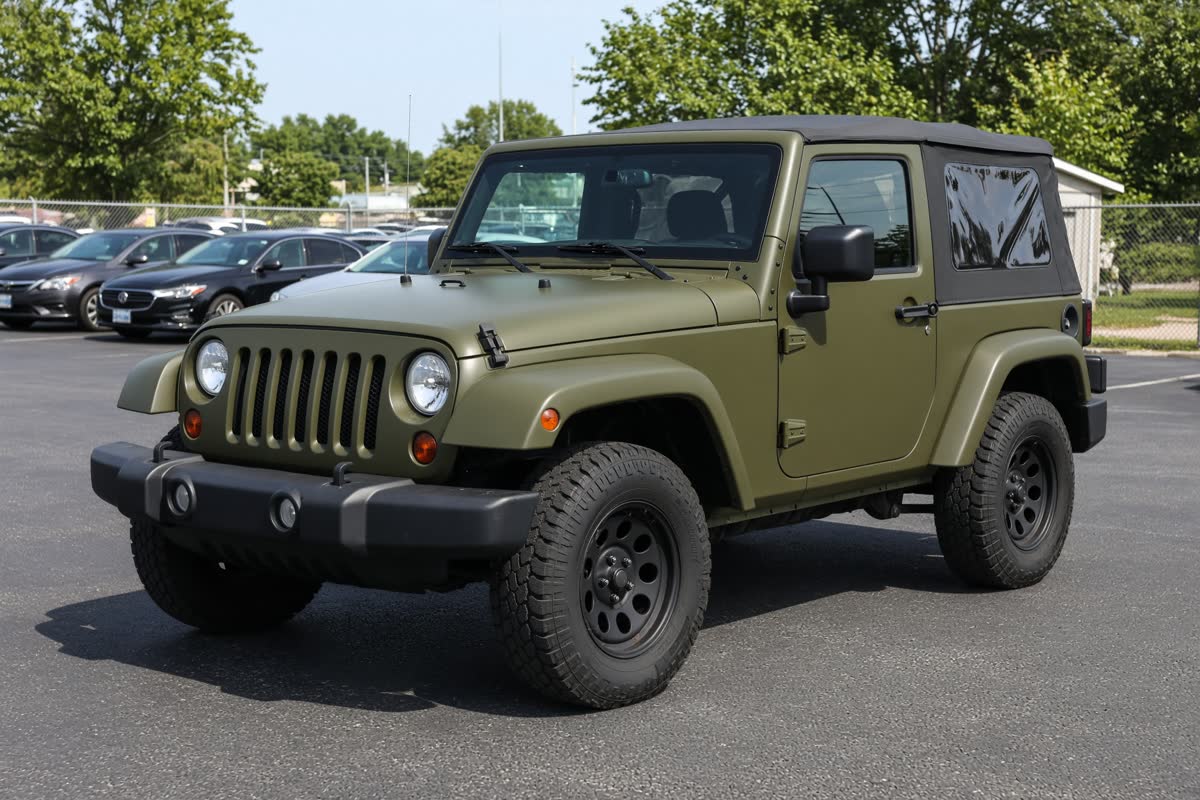 2017 Jeep Wrangler Sport in olive